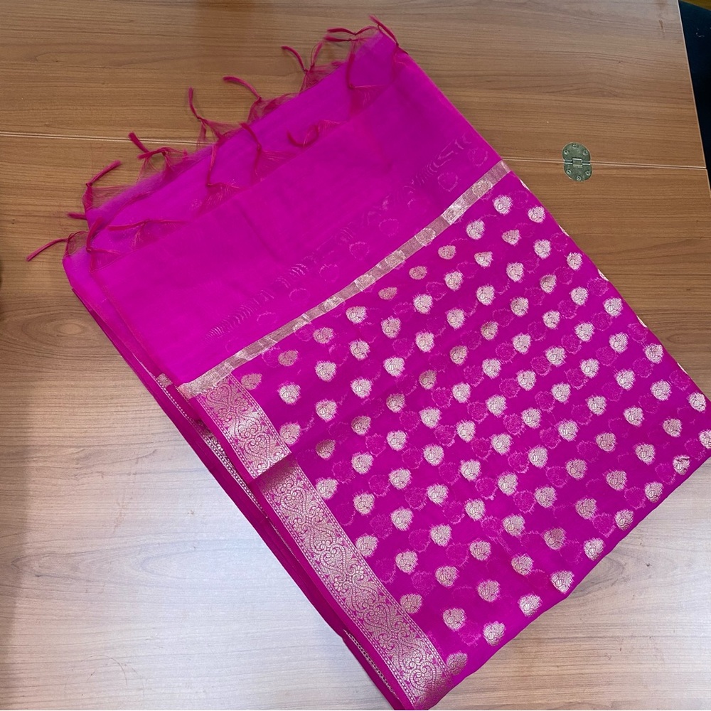 Colorful Lehenga Skirt & Top with Dupatta Indian Wedding Outfit - Picture 5 of 8